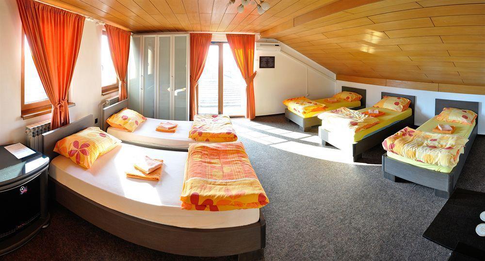 Guest House Ciro Сараево Экстерьер фото