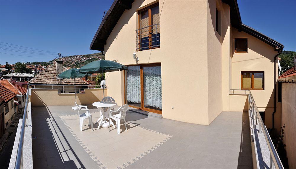 Guest House Ciro Сараево Экстерьер фото