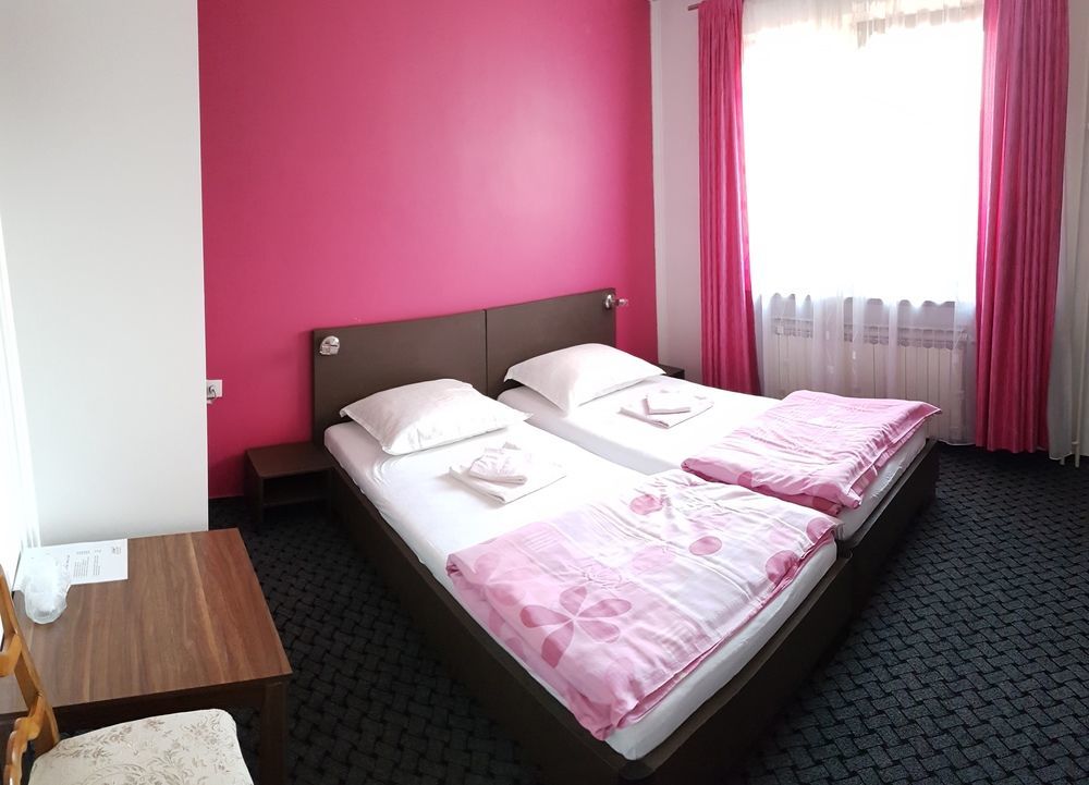 Guest House Ciro Сараево Экстерьер фото
