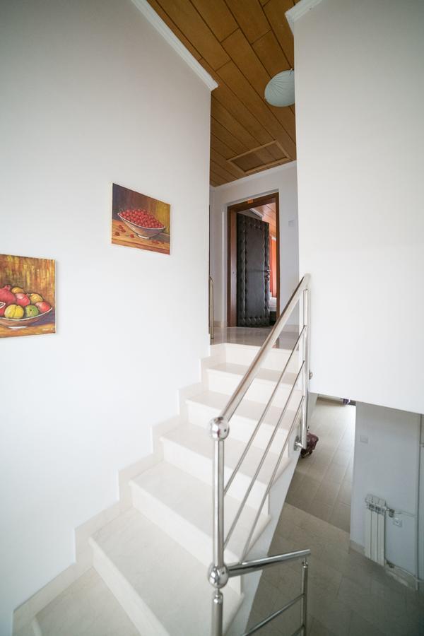 Guest House Ciro Сараево Экстерьер фото
